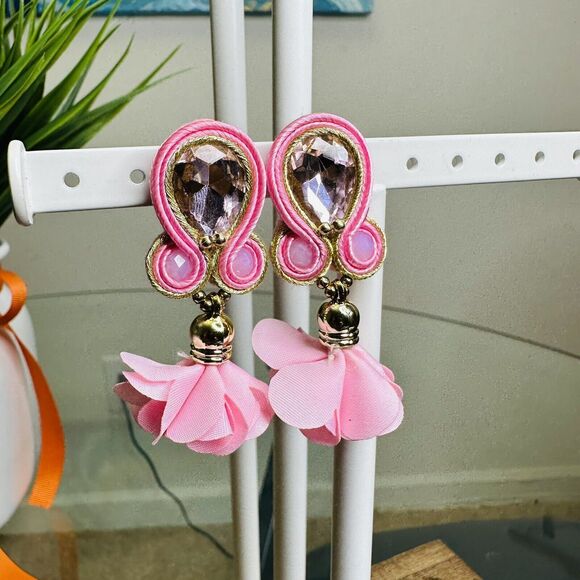 Handmade Dangle Drop Earrings with Chrystals Soutache handcrafted UniqueJewelry - Picture 3 of 7